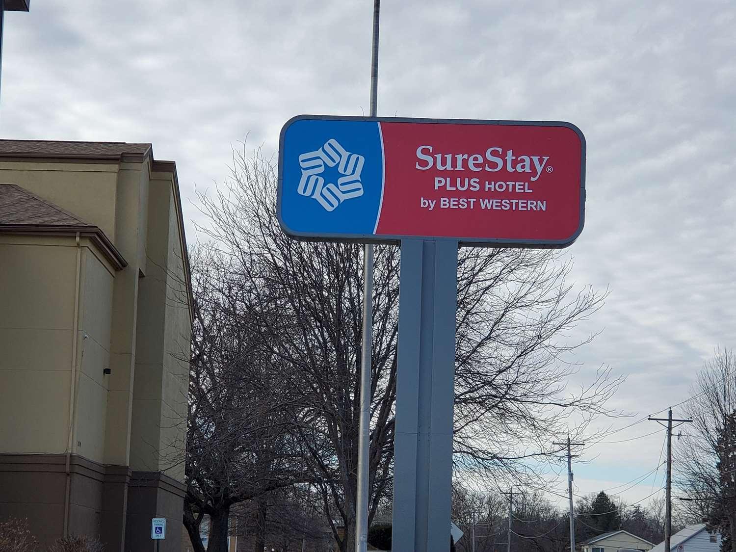 Surestay Plus Hotel By Best Western Coralville Iowa City Exterior photo